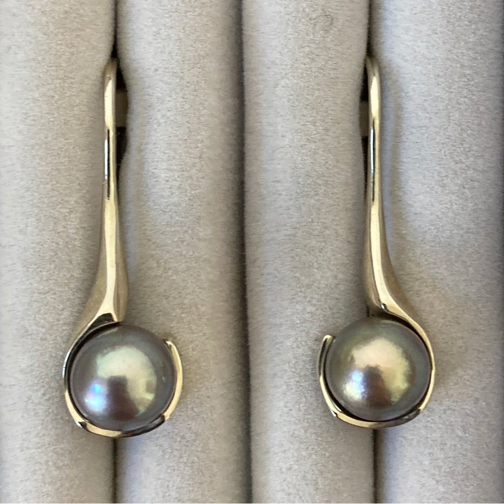 Custom designed 14 karat white gold, gray pearl earrings